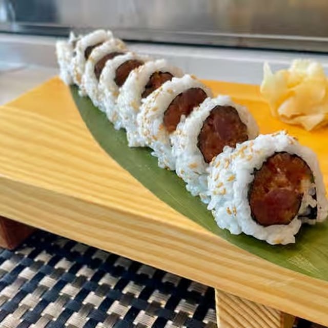Spicy Tuna Roll.